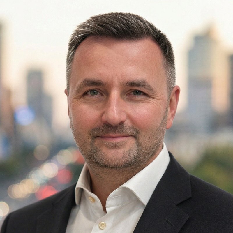 Łukasz Kuzioła — Interim Manager · Doradca · Założyciel 4NX